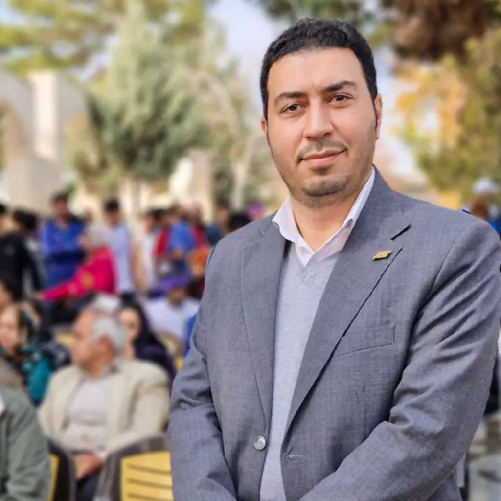 مدیر-بازرگانی