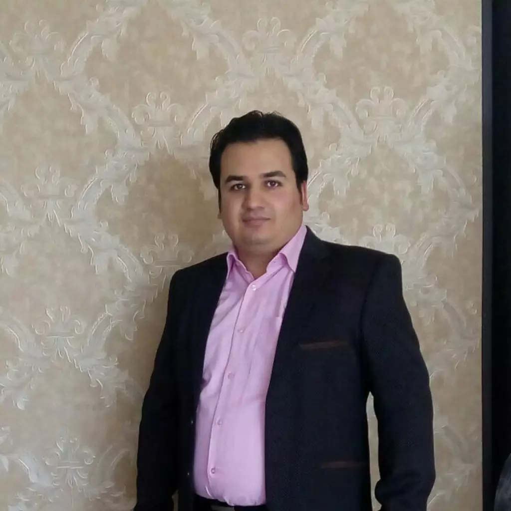 مدیر-ارشد-ساخت-و-ساز